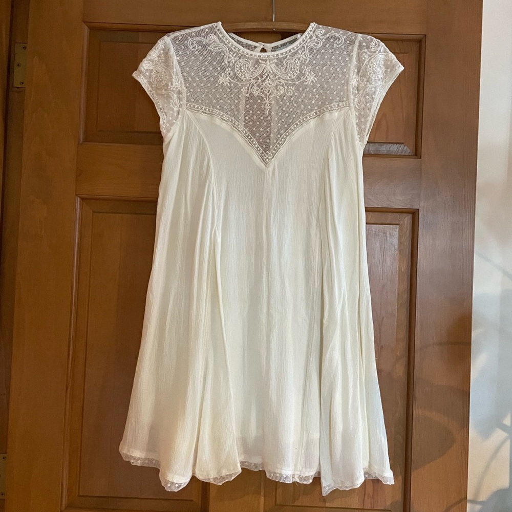 Kimchi Blue Lace Dress